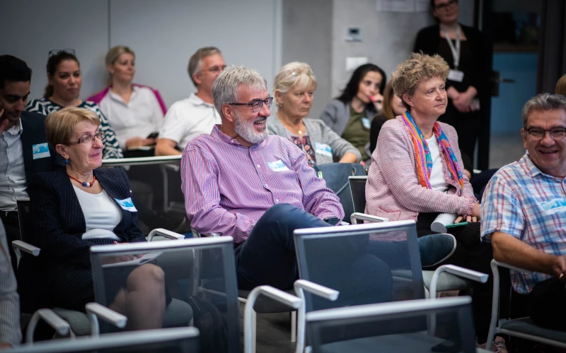 Meetup (40)