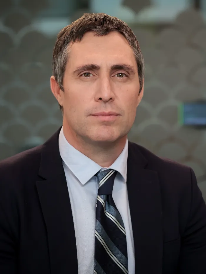SEAN R. SMITH